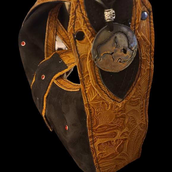 WhiteBuffaloCreations Leather Shoulder Sling Handcrafted One of A Kind - Picture 6 of 8